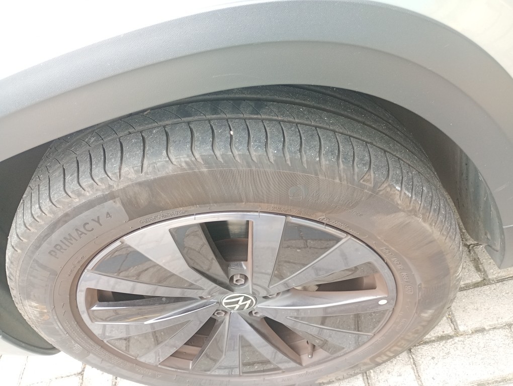 VOLKSWAGEN TAOS 1.4 250 TSI TOTAL FLEX HIGHLINE AUTOM&Aacute;TICO