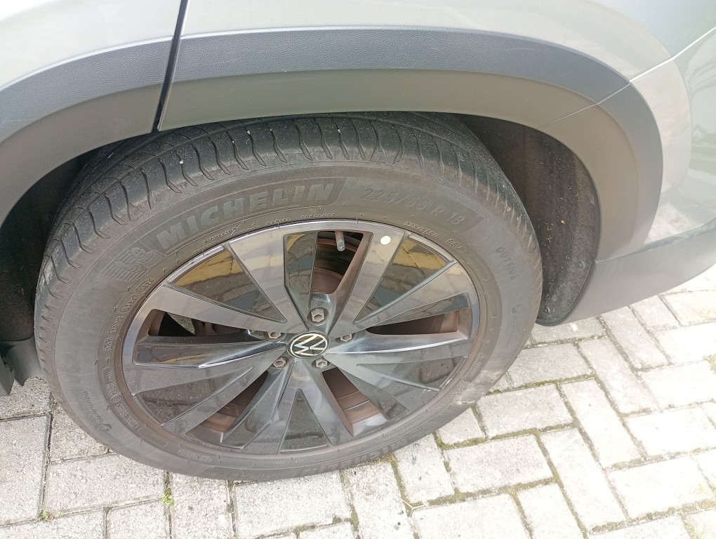 VOLKSWAGEN TAOS 1.4 250 TSI TOTAL FLEX HIGHLINE AUTOM&Aacute;TICO