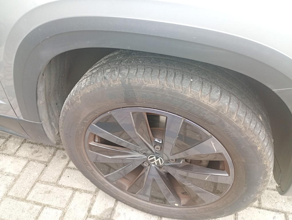 VOLKSWAGEN TAOS 1.4 250 TSI TOTAL FLEX HIGHLINE AUTOM&Aacute;TICO