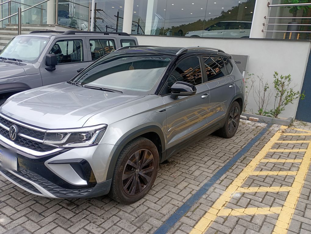 VOLKSWAGEN TAOS 1.4 250 TSI TOTAL FLEX HIGHLINE AUTOM&Aacute;TICO