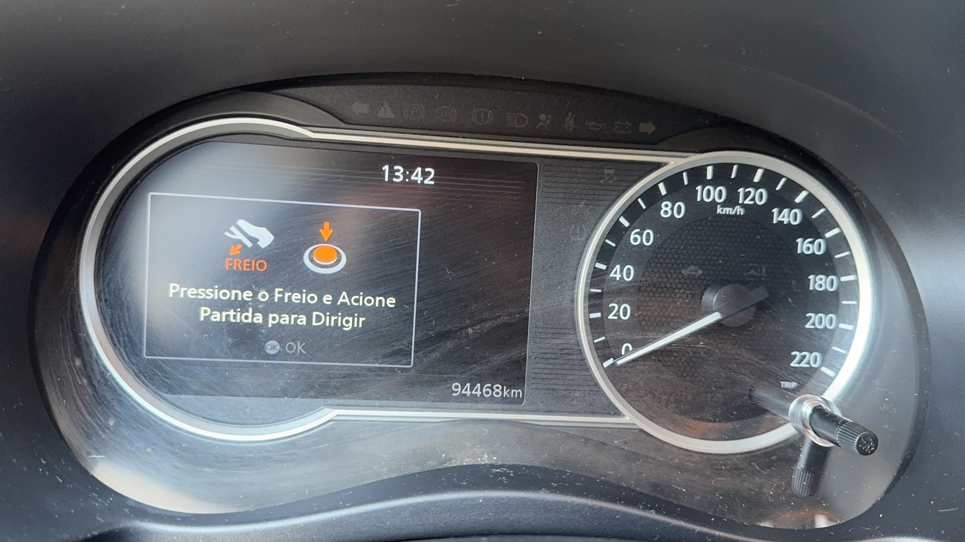 NISSAN KICKS 1.6 16V FLEXSTART SL 4P XTRONIC