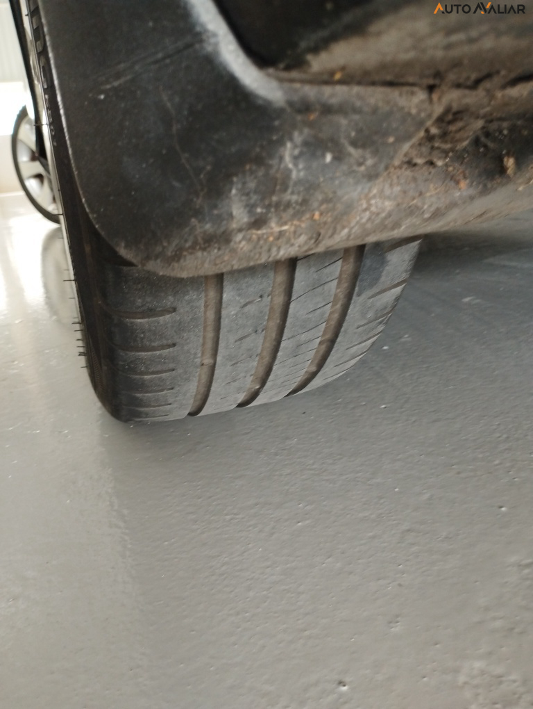 HYUNDAI ELANTRA 1.8 GLS 16V GASOLINA 4P AUTOMATICO