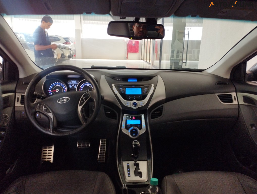 HYUNDAI ELANTRA 1.8 GLS 16V GASOLINA 4P AUTOMATICO
