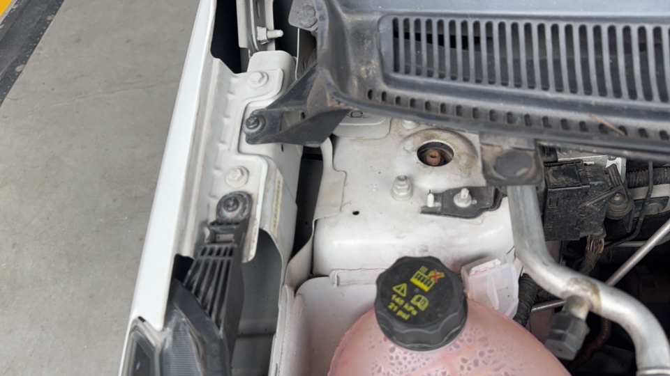 FORD KA 1.5 TI-VCT FLEX TITANIUM SEDAN AUTOMATICO