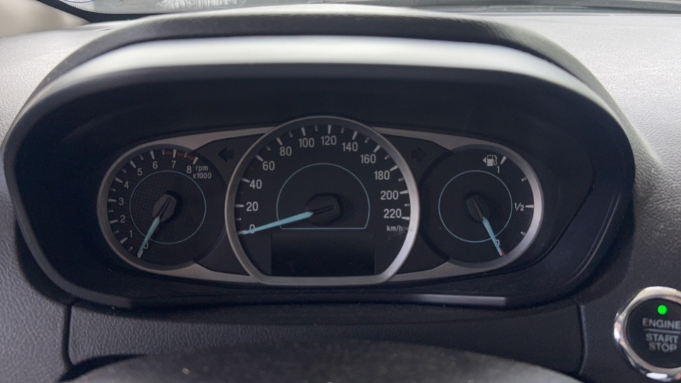 FORD KA 1.5 TI-VCT FLEX TITANIUM SEDAN AUTOMATICO