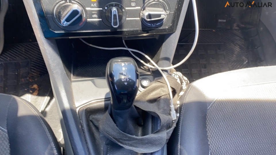 VOLKSWAGEN T-CROSS 1.0 200 TSI TOTAL FLEX AUTOMATICO