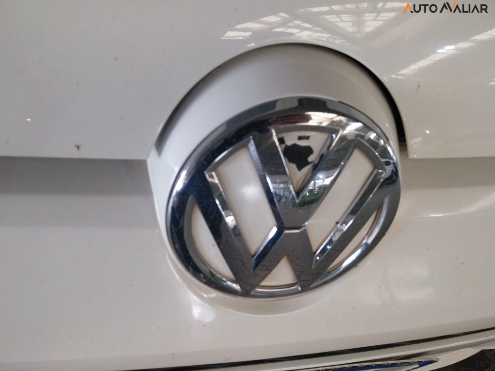 VOLKSWAGEN UP 1.0 TSI MOVE UP 12V FLEX 4P MANUAL