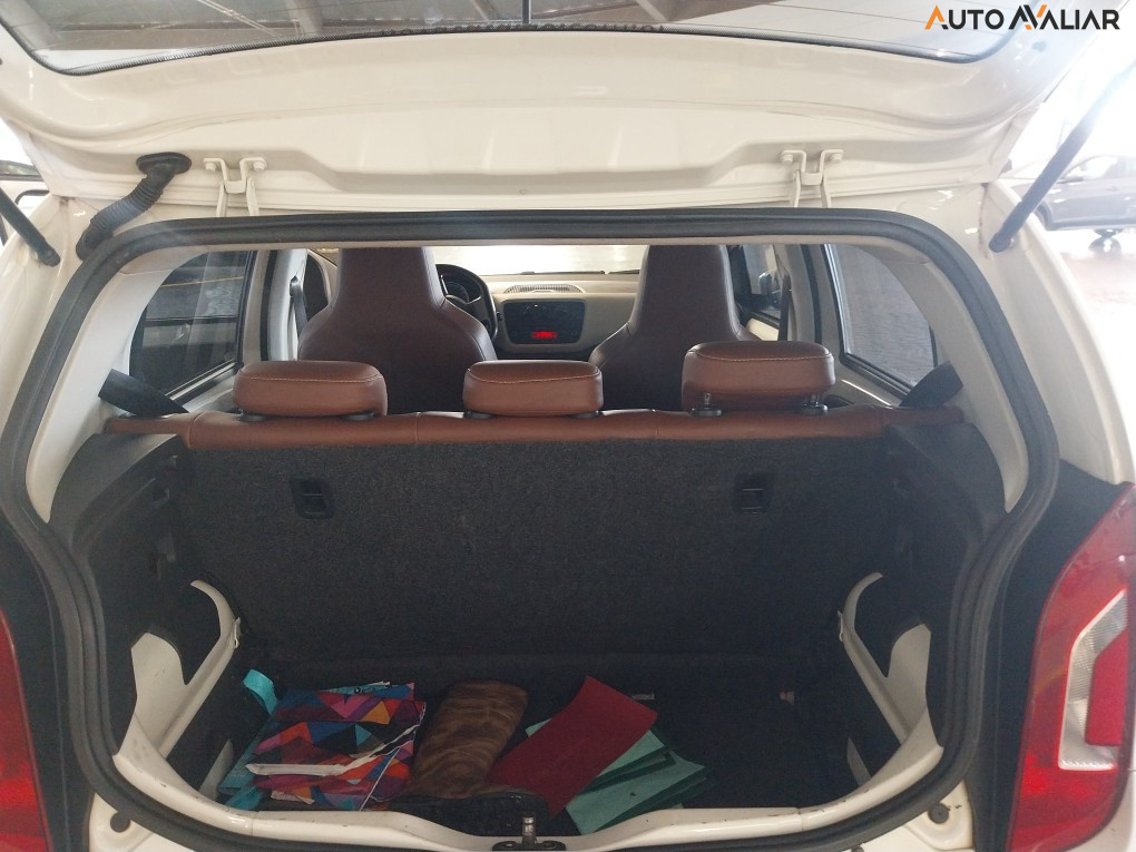 VOLKSWAGEN UP 1.0 TSI MOVE UP 12V FLEX 4P MANUAL