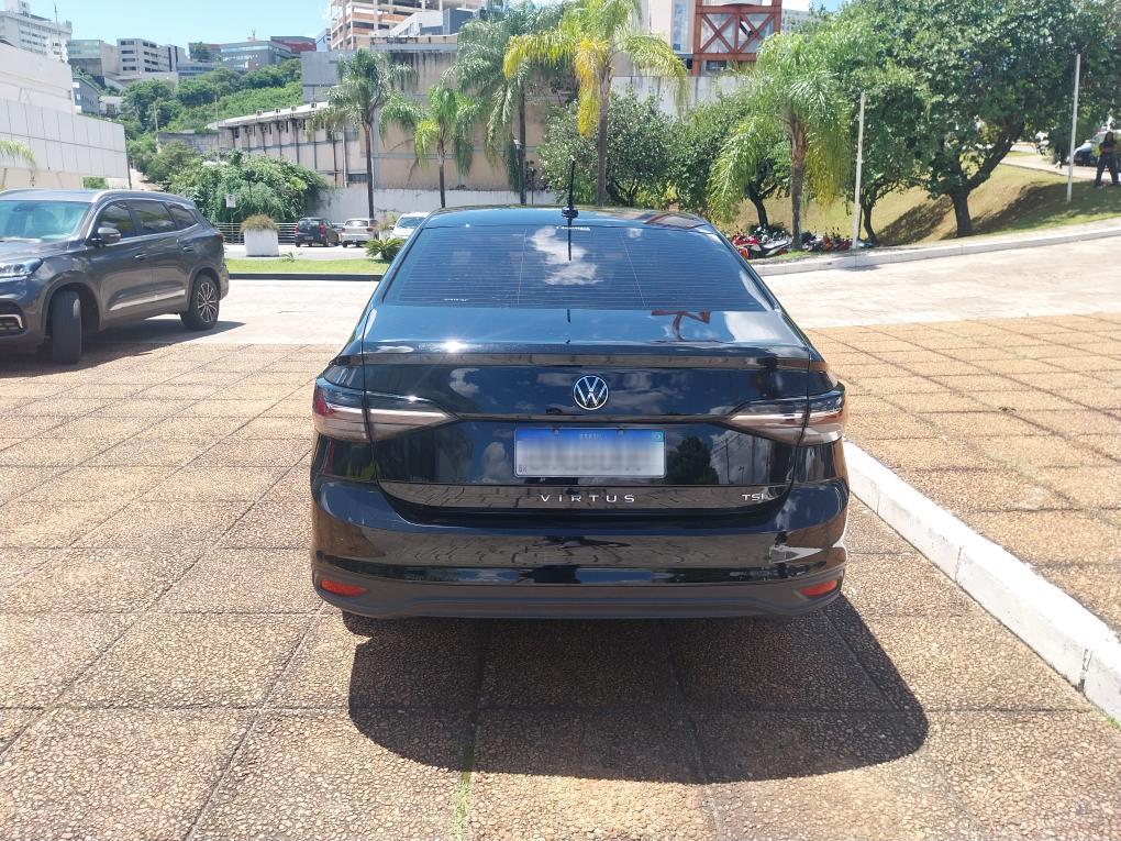 VOLKSWAGEN VIRTUS 1.0 170 TSI MANUAL