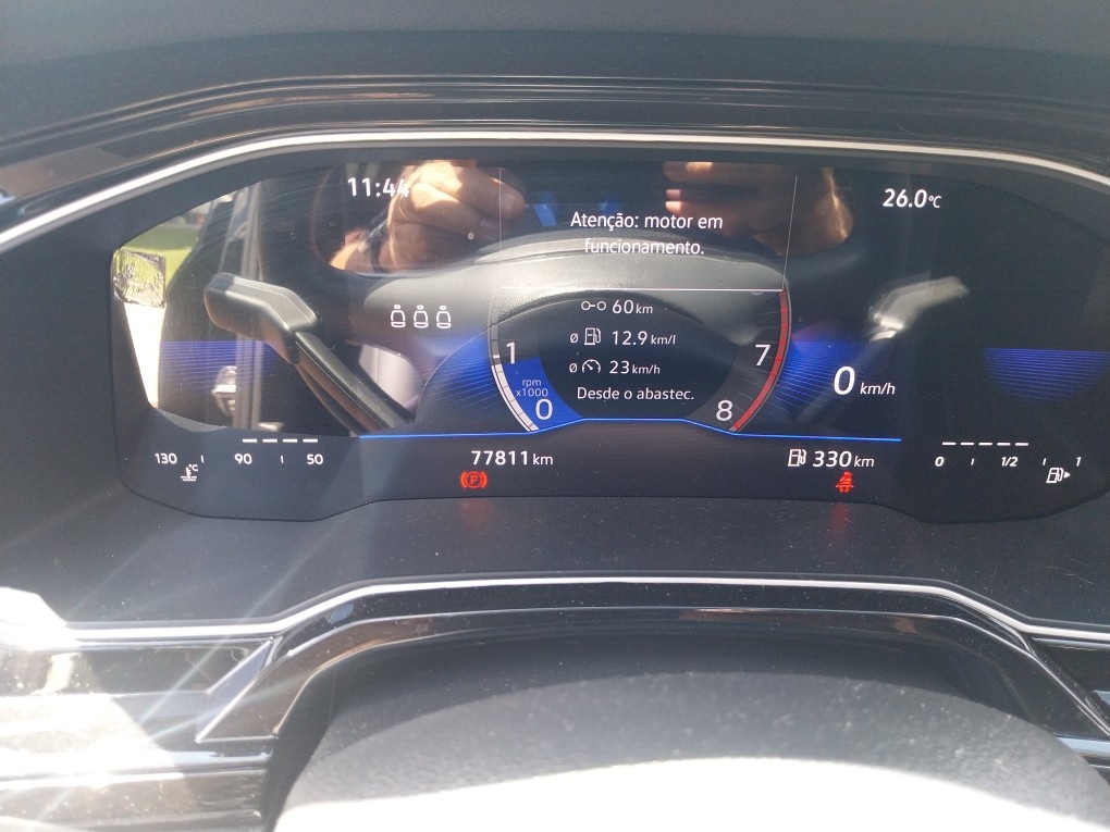 VOLKSWAGEN VIRTUS 1.0 170 TSI MANUAL