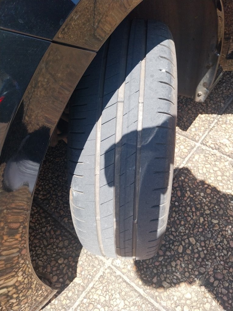 VOLKSWAGEN VIRTUS 1.0 170 TSI MANUAL