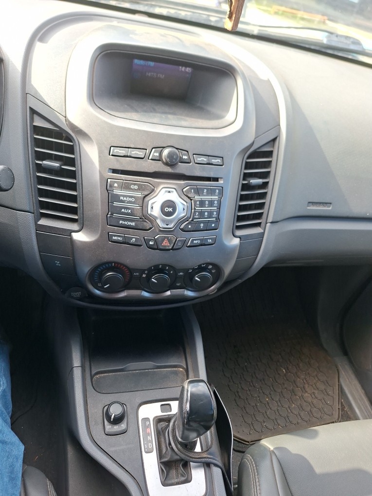 FORD RANGER 3.2 XLS 4X4 CD 20V DIESEL 4P AUTOMATICO