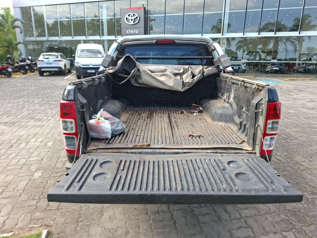 FORD RANGER 3.2 XLS 4X4 CD 20V DIESEL 4P AUTOMATICO