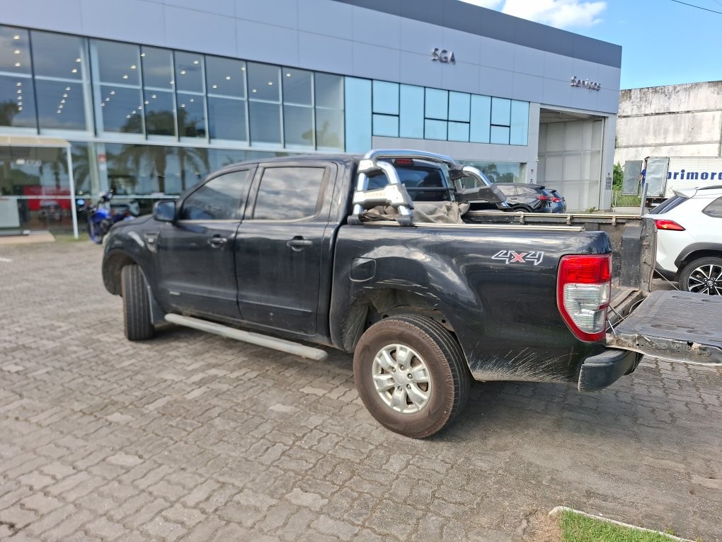 FORD RANGER 3.2 XLS 4X4 CD 20V DIESEL 4P AUTOMATICO