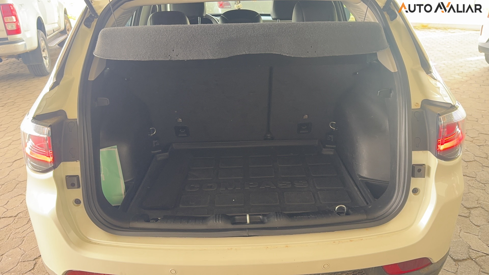 JEEP COMPASS 2.0 16V DIESEL LONGITUDE 4X4 AUTOMATICO