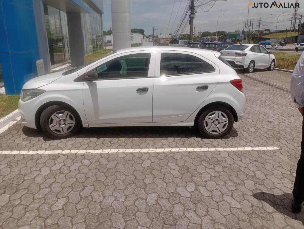 CHEVROLET ONIX 1.0 MPFI JOY 8V FLEX 4P MANUAL