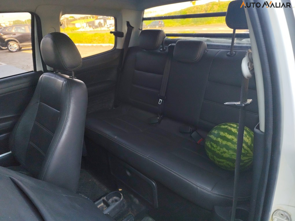 VOLKSWAGEN SAVEIRO 1.6 MSI ROBUST CD 8V FLEX 2P MANUAL