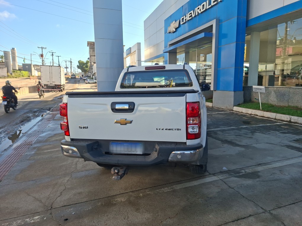 CHEVROLET S10 2.8 16V TURBO DIESEL LTZ CD 4X4 AUTOM&Aacute;TICO