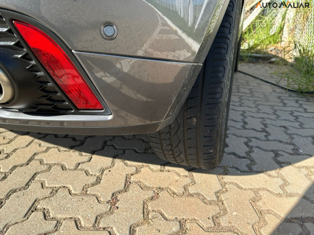 JAGUAR E-PACE 2.0 16V P250 FLEX R-DYNAMIC S AWD AUTOMATICO