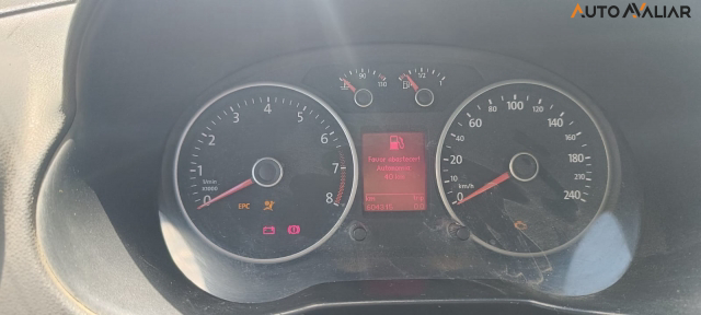 VOLKSWAGEN VOYAGE 1.6 MI COMFORTLINE 8V FLEX 4P MANUAL