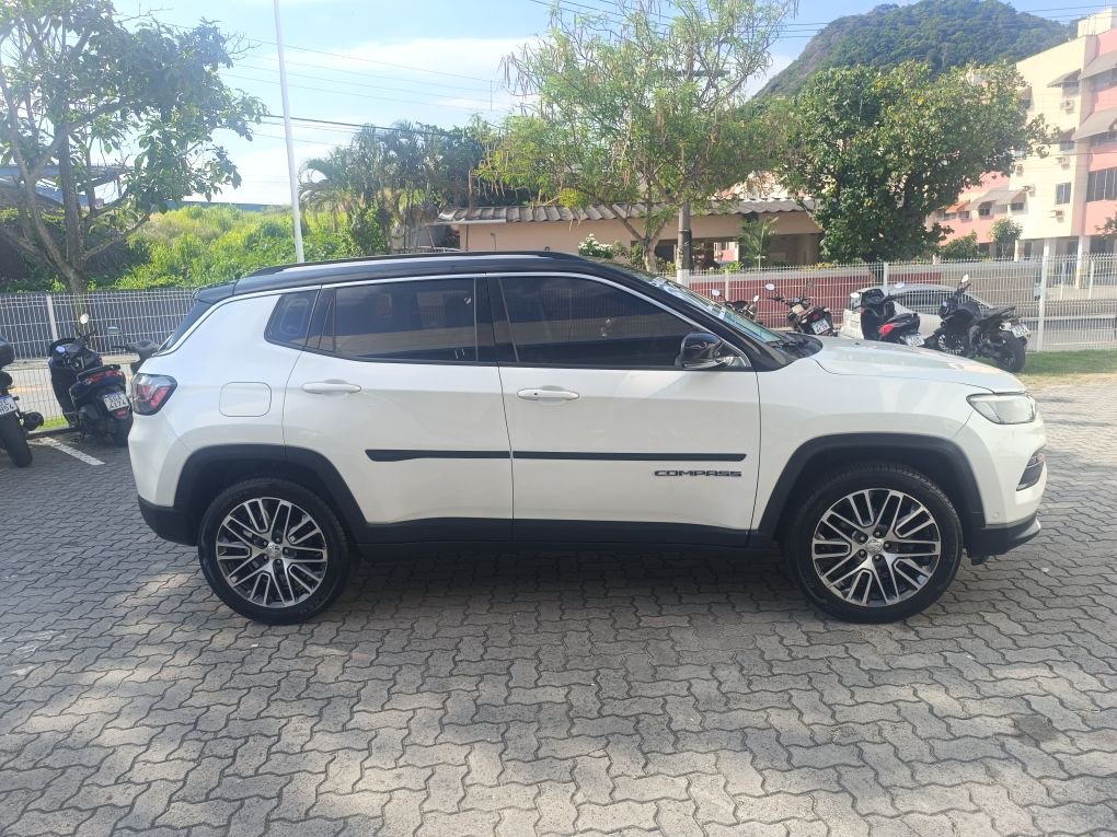 JEEP COMPASS 1.3 T270 TURBO FLEX LIMITED AT6