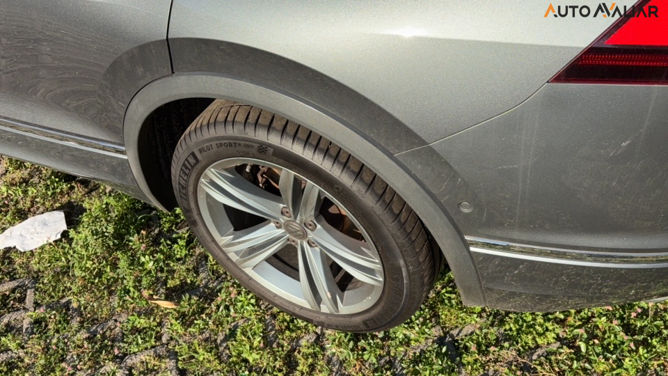 VOLKSWAGEN TIGUAN 2.0 350 TSI GASOLINA ALLSPACE R-LINE 4MOTION DSG