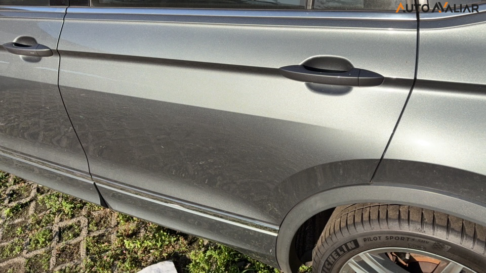 VOLKSWAGEN TIGUAN 2.0 350 TSI GASOLINA ALLSPACE R-LINE 4MOTION DSG