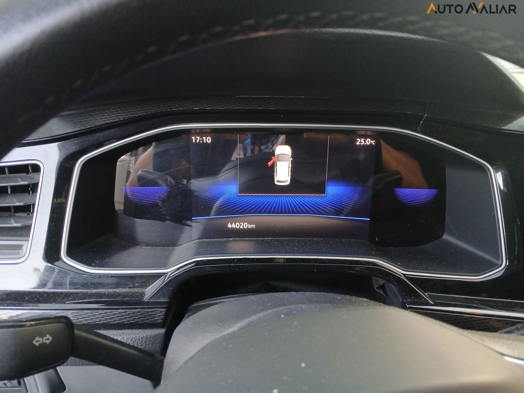 VOLKSWAGEN POLO 1.0 170 TSI COMFORTLINE AUTOM&Aacute;TICO