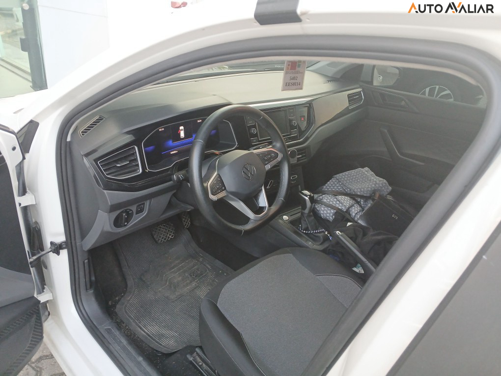 VOLKSWAGEN POLO 1.0 170 TSI COMFORTLINE AUTOM&Aacute;TICO