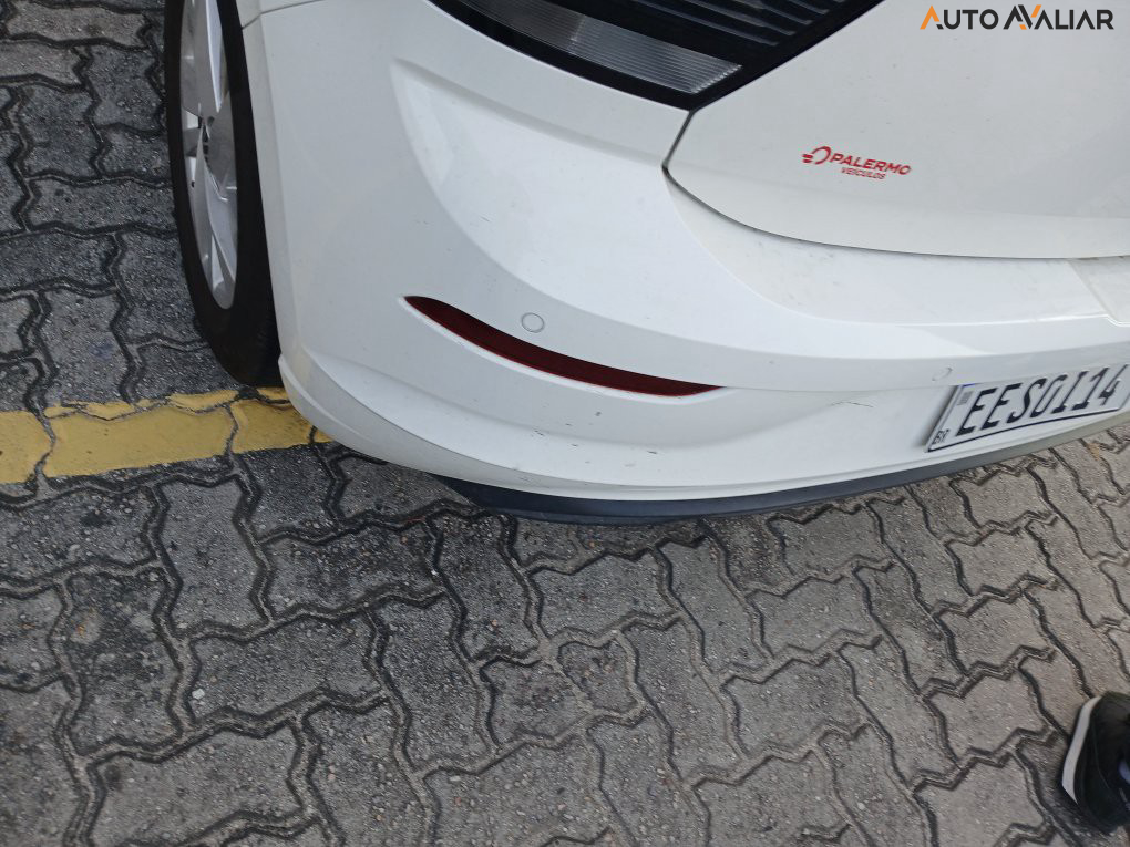 VOLKSWAGEN POLO 1.0 170 TSI COMFORTLINE AUTOM&Aacute;TICO