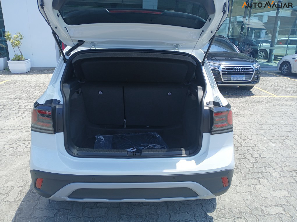 VOLKSWAGEN T-CROSS 1.4 250 TSI TOTAL FLEX HIGHLINE AUTOM&Aacute;TICO