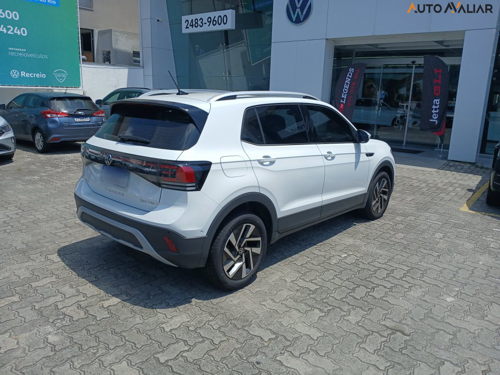 VOLKSWAGEN T-CROSS 1.4 250 TSI TOTAL FLEX HIGHLINE AUTOM&Aacute;TICO