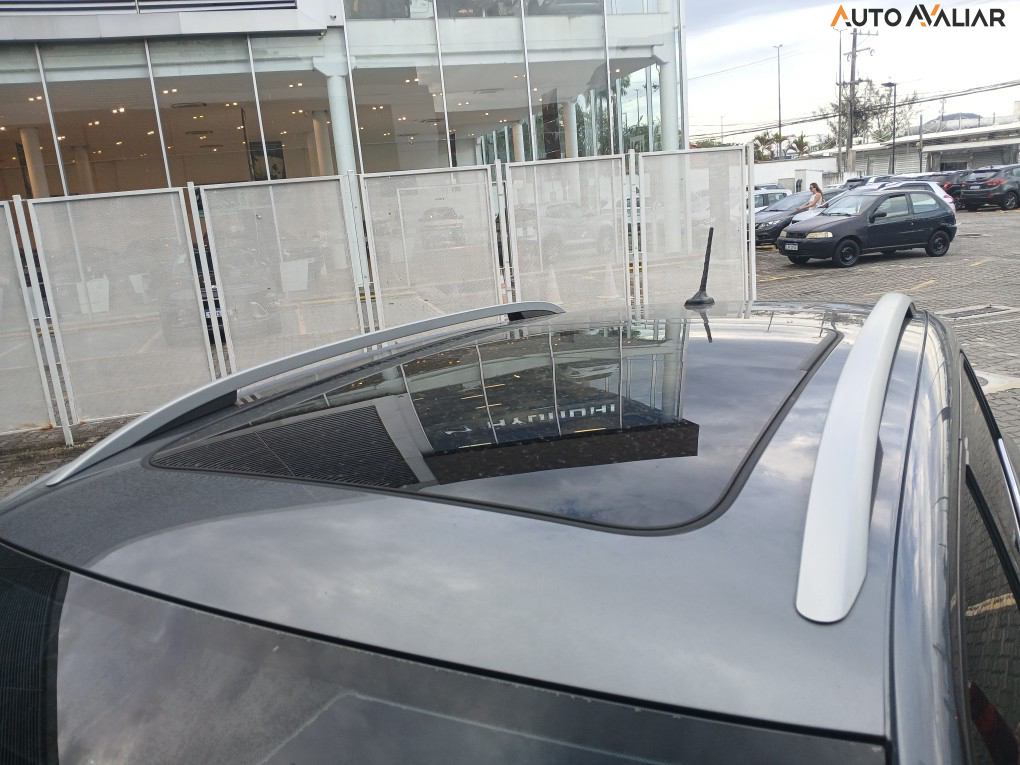 VOLKSWAGEN T-CROSS 1.4 250 TSI TOTAL FLEX HIGHLINE AUTOM&Aacute;TICO