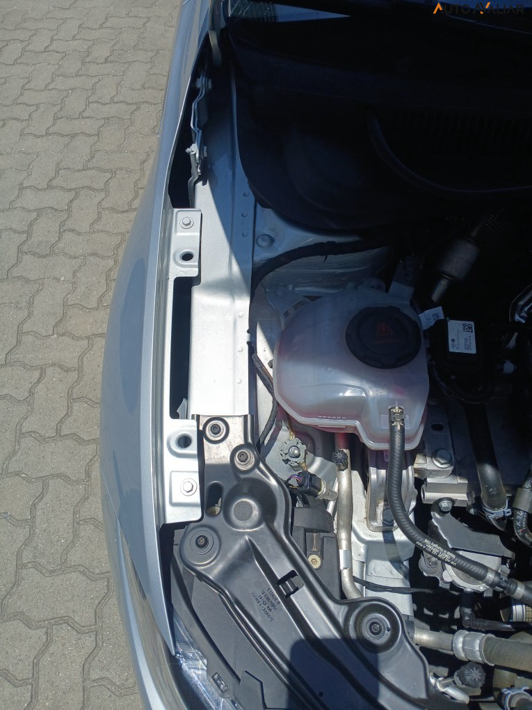 VOLKSWAGEN POLO 1.0 170 TSI COMFORTLINE AUTOM&Aacute;TICO