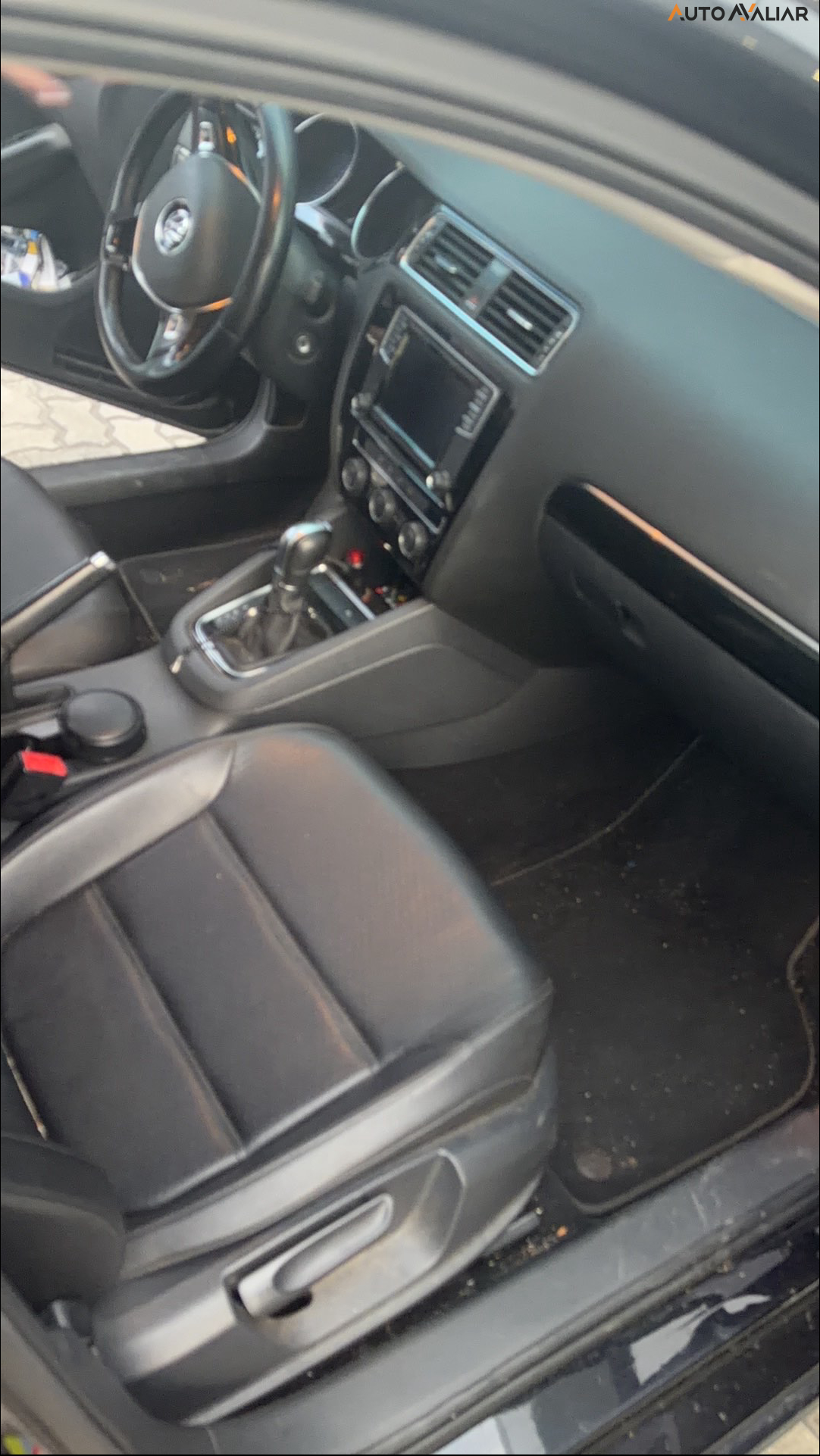 VOLKSWAGEN JETTA 2.0 TSI HIGHLINE 211CV GASOLINA 4P TIPTRONIC