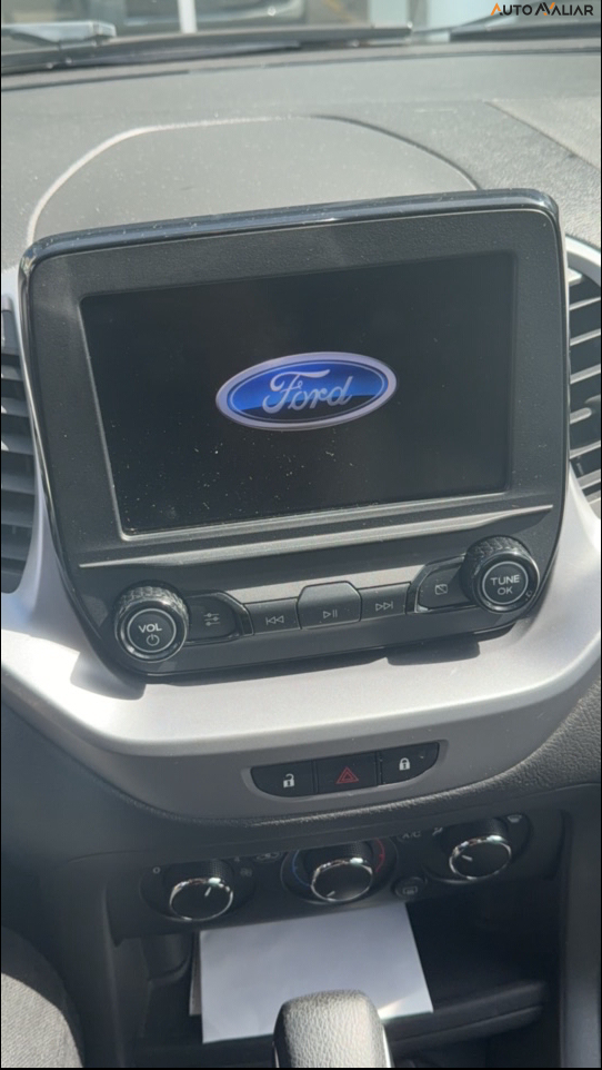 FORD KA+ 1.5 TI-VCT FLEX SE PLUS SEDAN AUTOMATICO