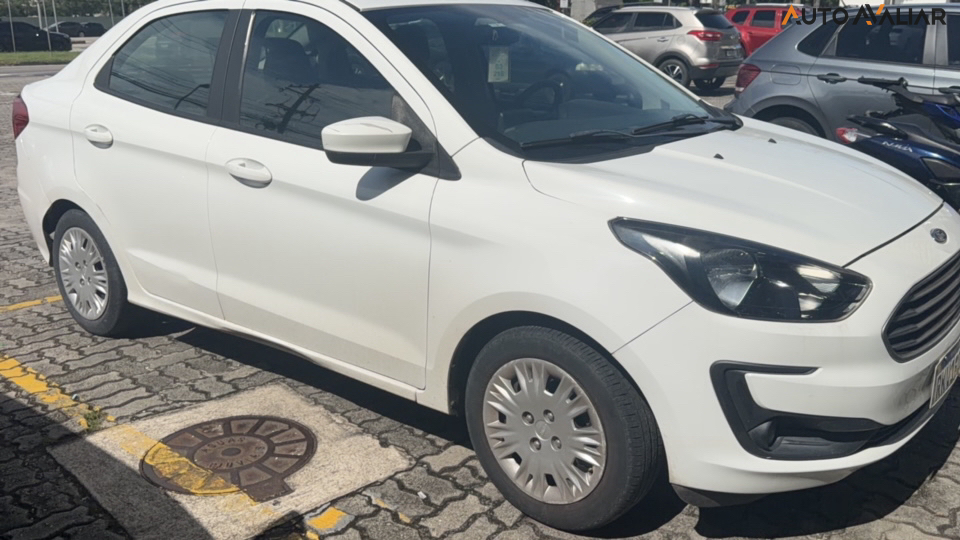 FORD KA+ 1.5 TI-VCT FLEX SE PLUS SEDAN AUTOMATICO