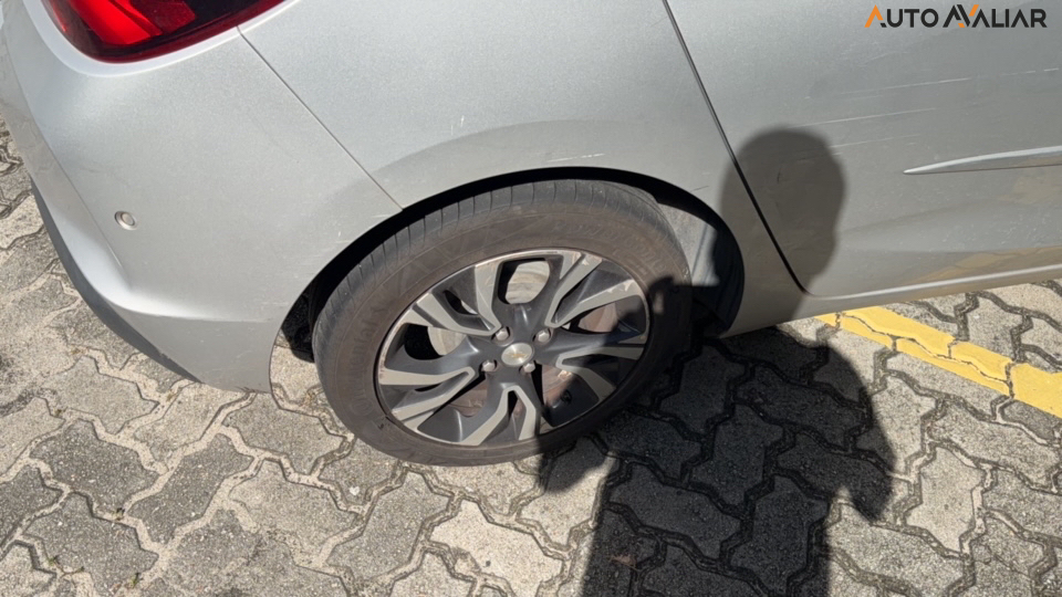 CHEVROLET ONIX 1.0 TURBO FLEX PREMIER AUTOMATICO