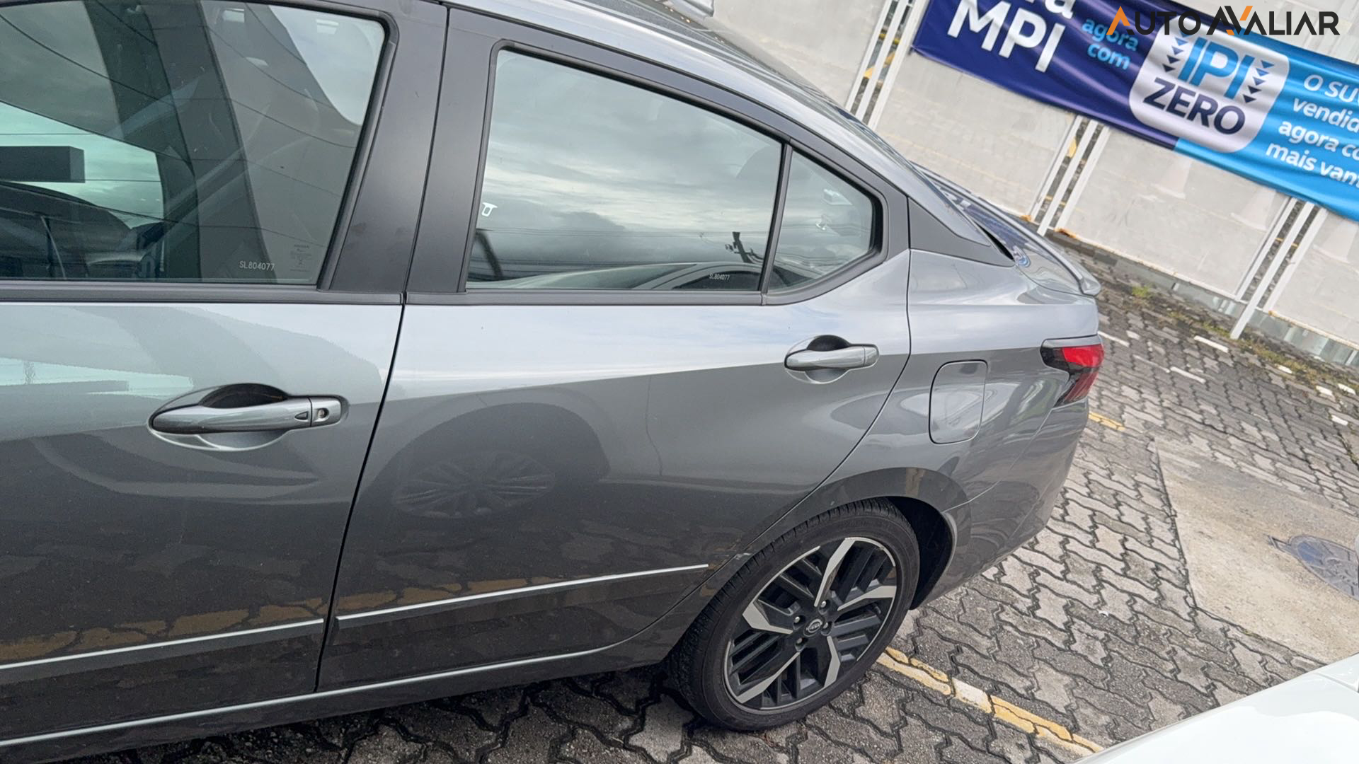 NISSAN VERSA 1.6 16V FLEX EXCLUSIVE XTRONIC