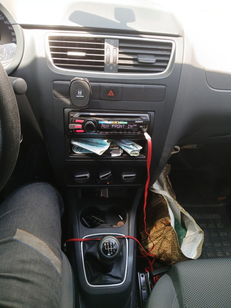 VOLKSWAGEN FOX 1.0 MI TREND 8V FLEX 4P MANUAL