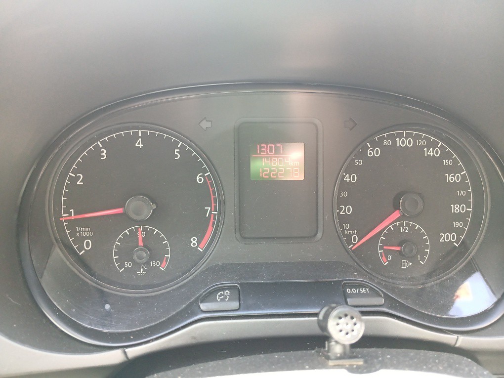VOLKSWAGEN FOX 1.0 MI TRENDLINE 8V FLEX 4P MANUAL