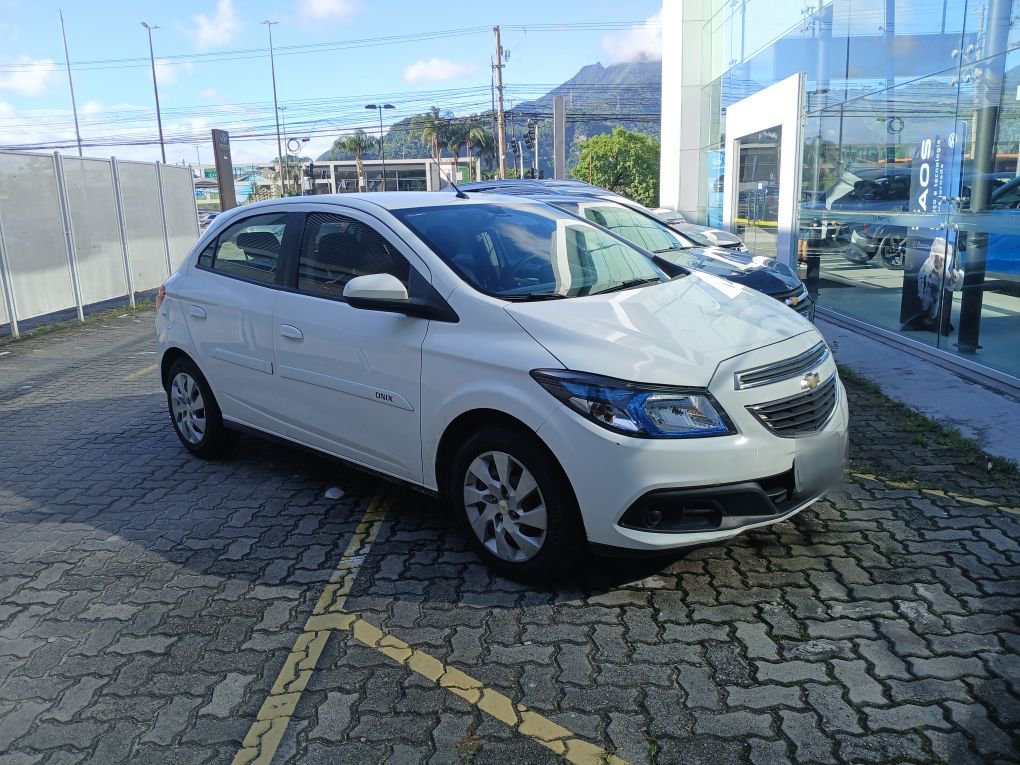 CHEVROLET ONIX 1.4 MPFI LT 8V FLEX 4P MANUAL