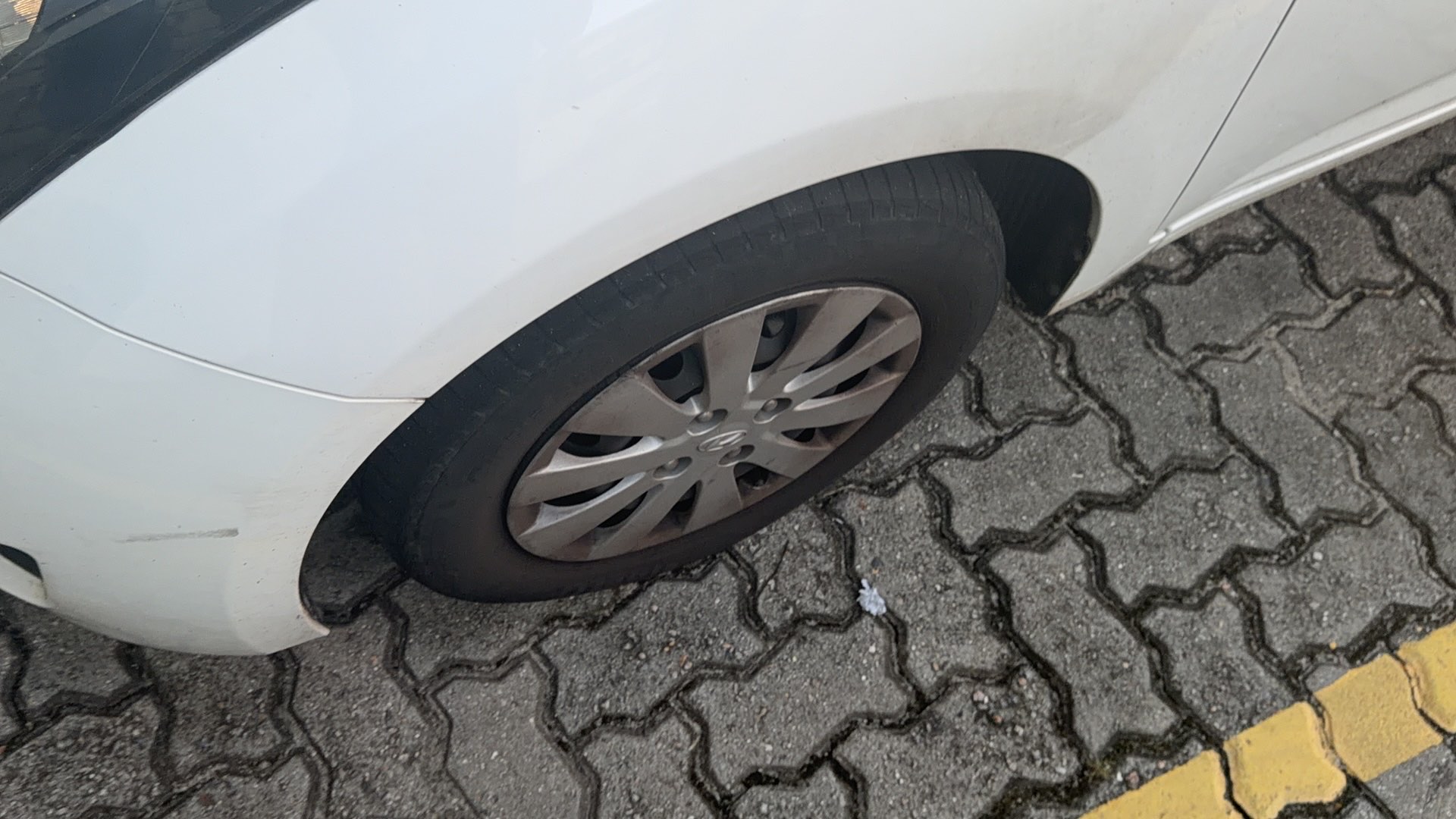 HYUNDAI HB20 1.0 UNIQUE 12V FLEX 4P MANUAL