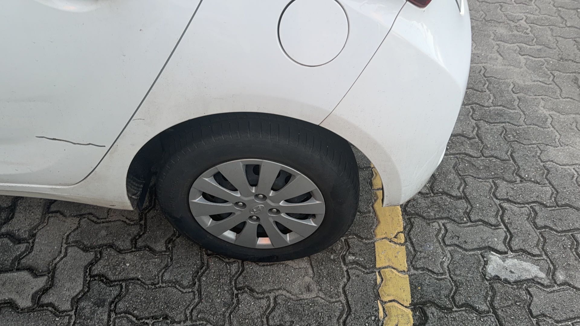 HYUNDAI HB20 1.0 UNIQUE 12V FLEX 4P MANUAL