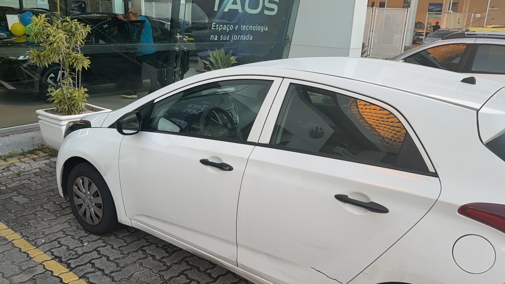 HYUNDAI HB20 1.0 UNIQUE 12V FLEX 4P MANUAL