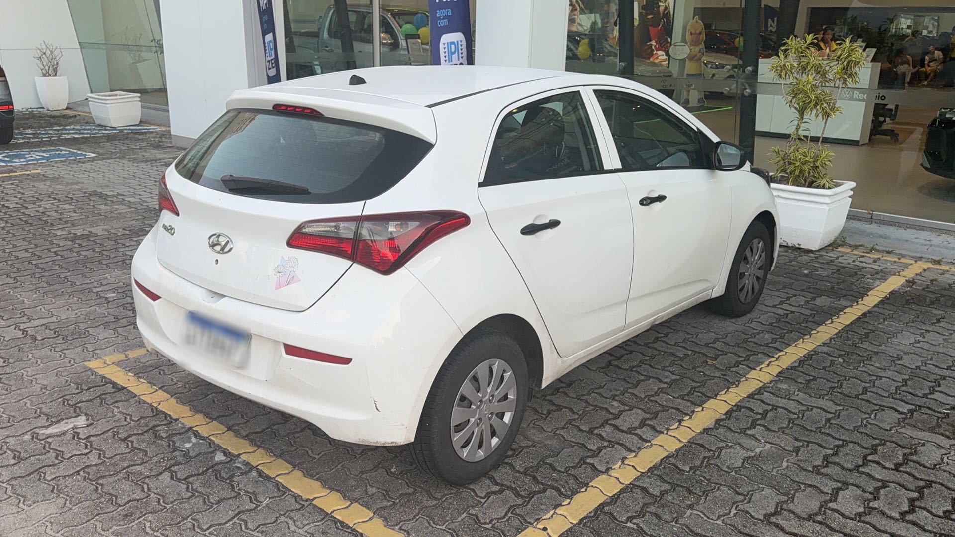 HYUNDAI HB20 1.0 UNIQUE 12V FLEX 4P MANUAL