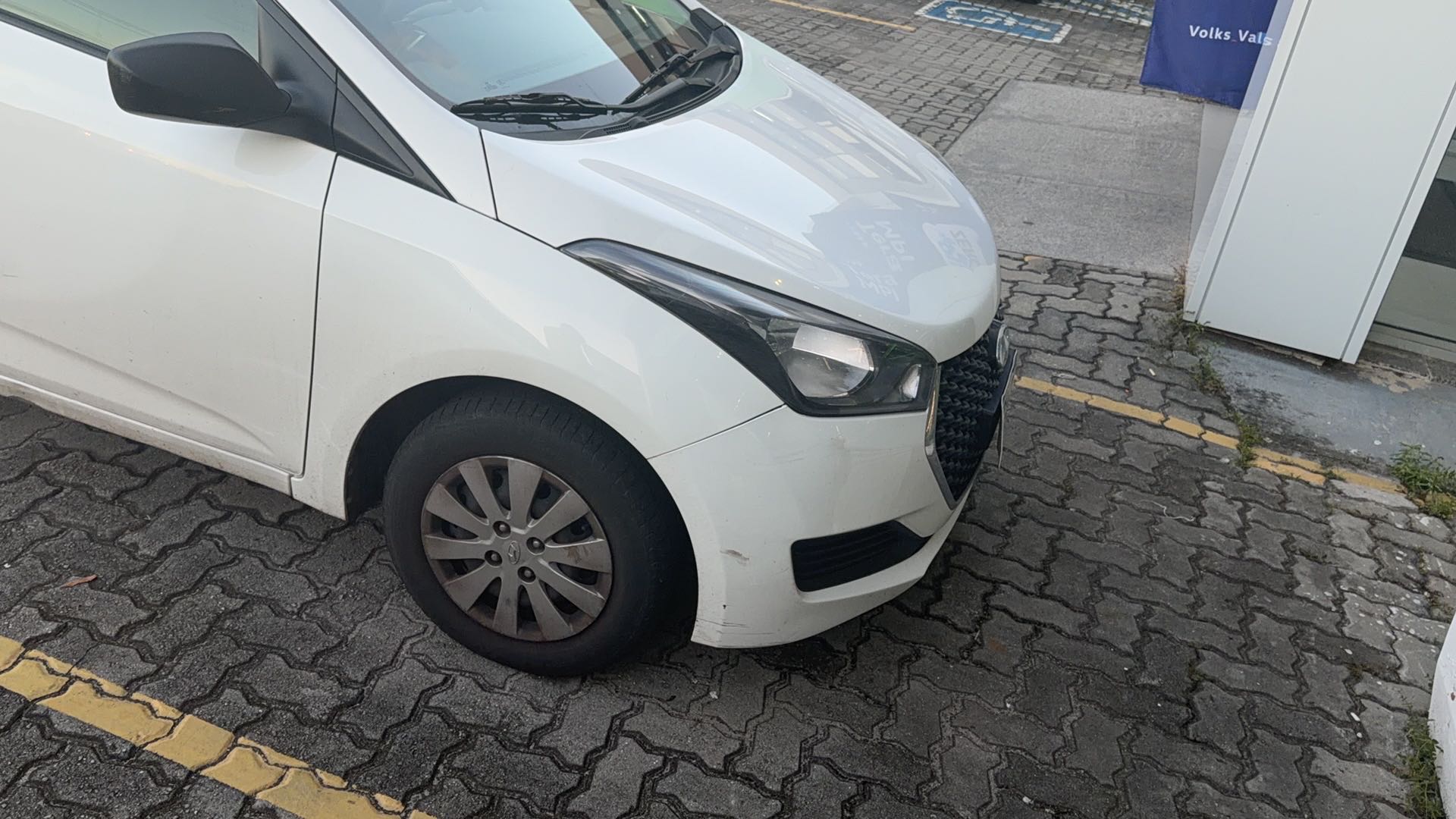 HYUNDAI HB20 1.0 UNIQUE 12V FLEX 4P MANUAL