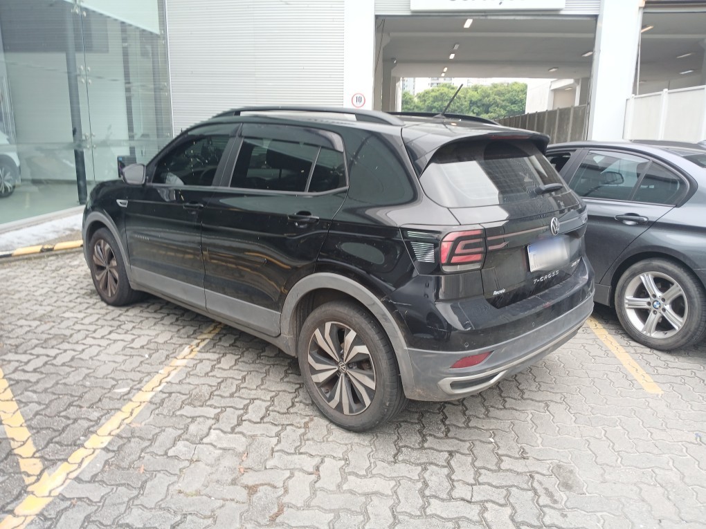 VOLKSWAGEN T-CROSS 1.0 200 TSI TOTAL FLEX COMFORTLINE AUTOM&Aacute;TICO