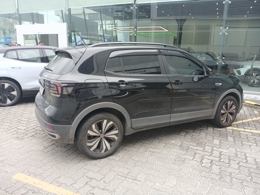 VOLKSWAGEN T-CROSS 1.0 200 TSI TOTAL FLEX COMFORTLINE AUTOM&Aacute;TICO