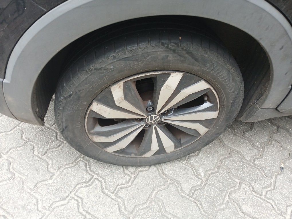 VOLKSWAGEN T-CROSS 1.0 200 TSI TOTAL FLEX COMFORTLINE AUTOM&Aacute;TICO